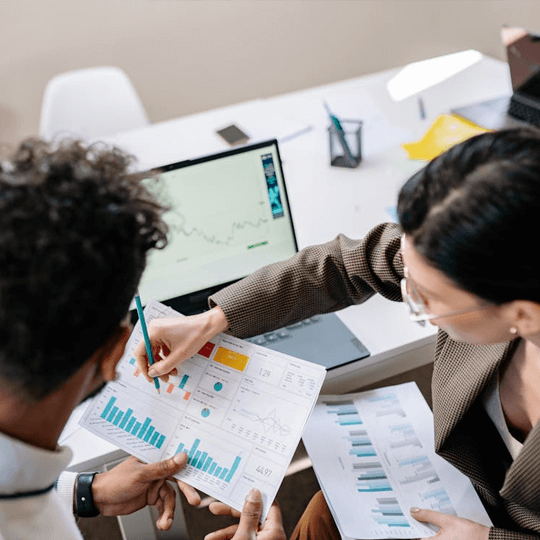 Fravionexilux - Zespół ekspertów ds. kryptowalut